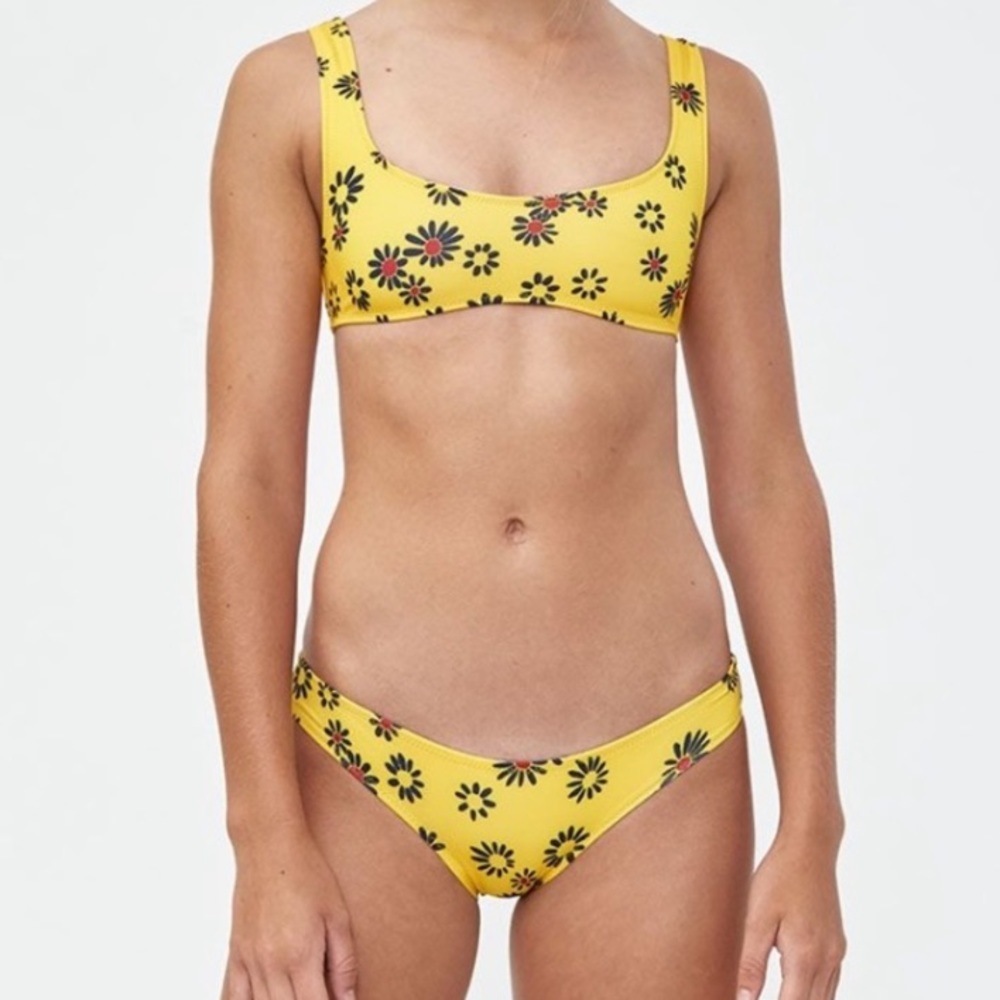Solid and striped bikini bottom